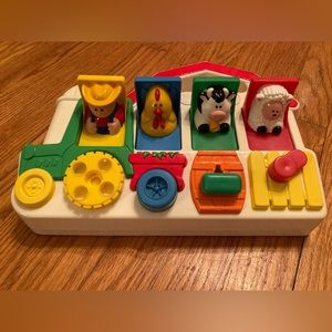 🚜 Fisher-Price - Vintage Farm Animals Pop-Up Toy